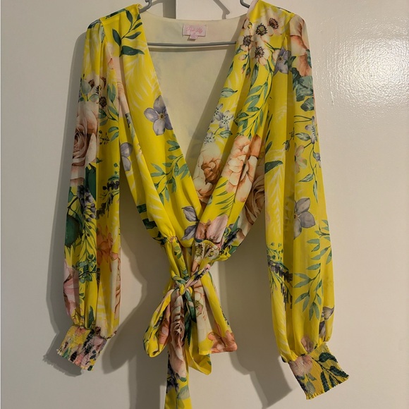 Floral Pink Lily Top - Picture 1 of 3